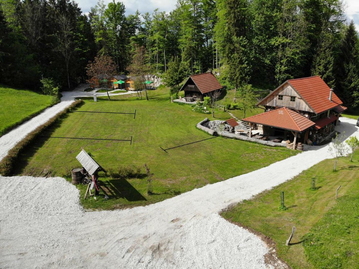 Estate Marjetin Dom Hotel Idrija Exterior photo